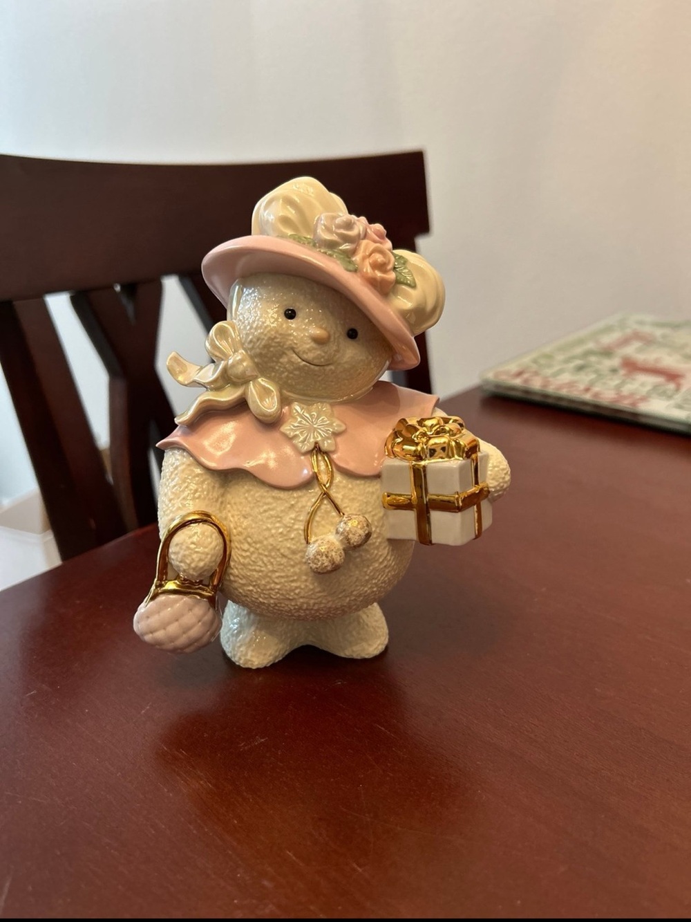 LENOX Snowy Visitor Christmas Beige, Pink, and Gold